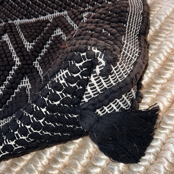 Pearl and Caviar tassel heavy duty woven oversized tote bag - Picture 10 of 15